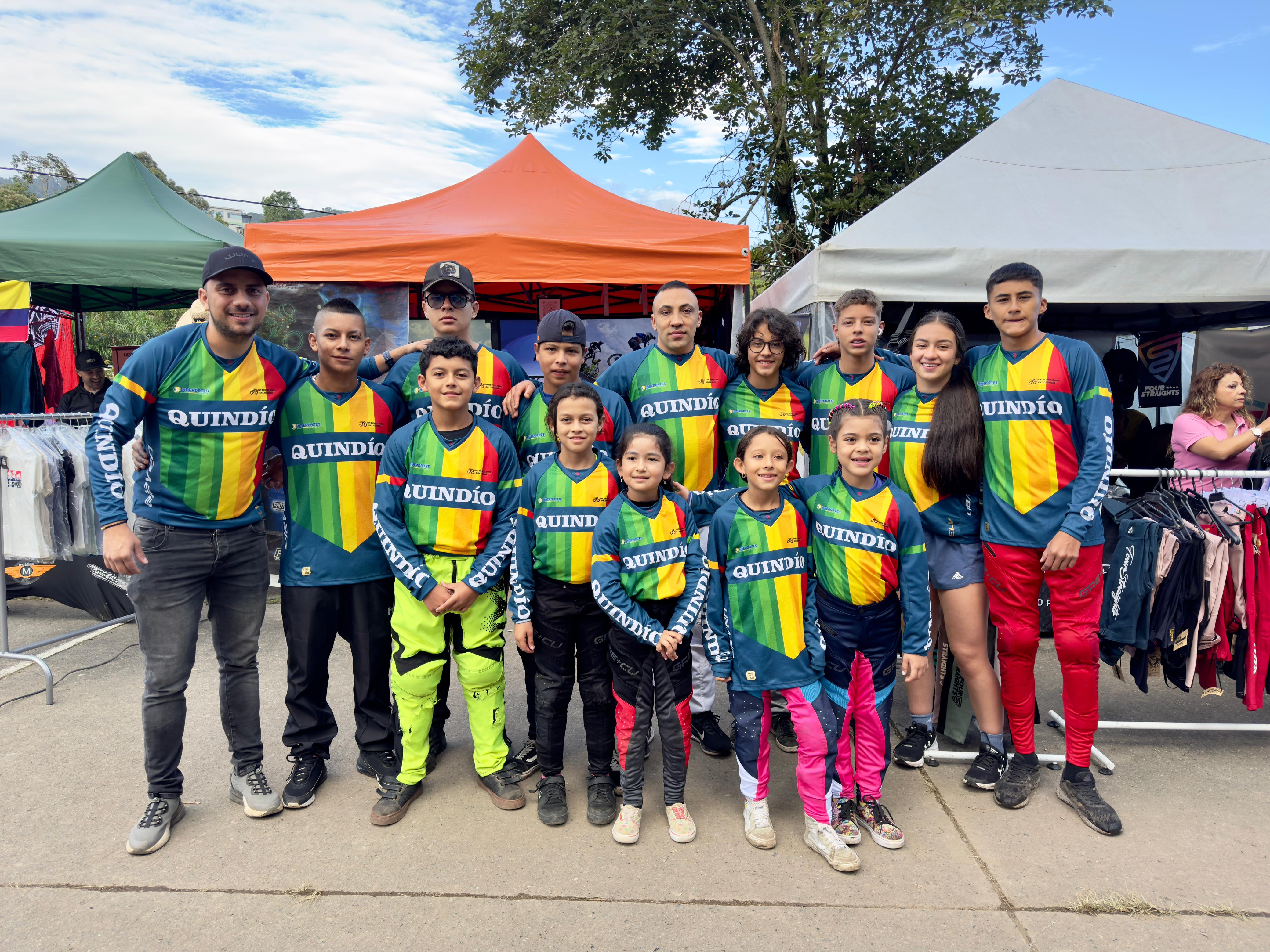 TRES MEDALLAS CONSIGUIÓ EL QUINDÍO EN VALIDAS DE BMX